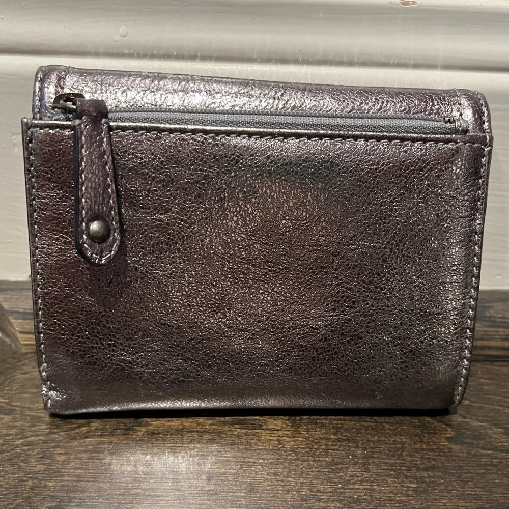 Coach Metallic Wallet - Picture 8 of 8